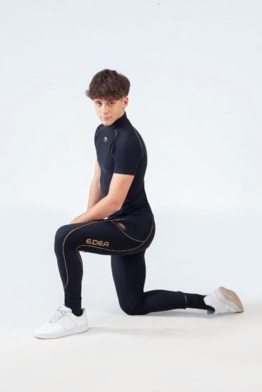 dream-gold-apparel-man-tshirt-2-367x550.jpg